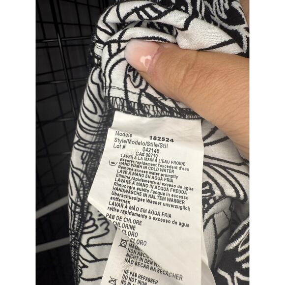 Joseph Ribkoff Black/White Floral Pants Women's Size 16 - Picture 3 of 3